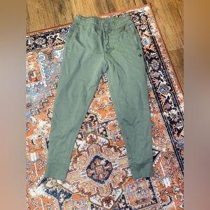 NWOT green champion joggers size small